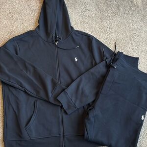 Men’s Polo performance sweatsuit